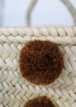 PANIER TRAPÈZE POMPONS BOUTONS, CHOCOLAT