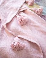PLAID À POMPON ROSE